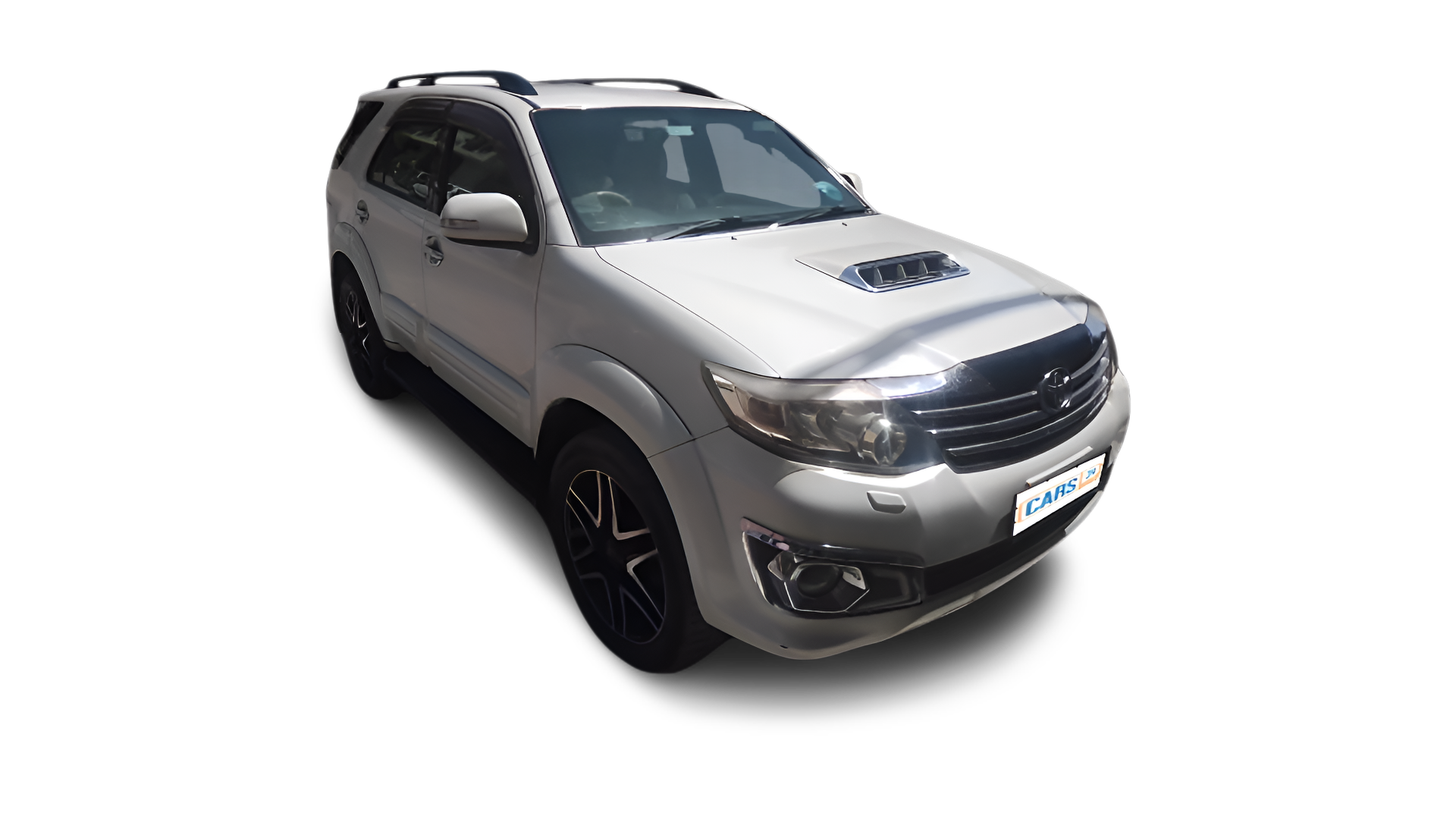 Toyota Fortuner-img